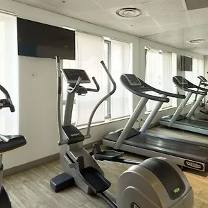 Hotel Paris Grand Cdg Aeroport, Roissy-en-France